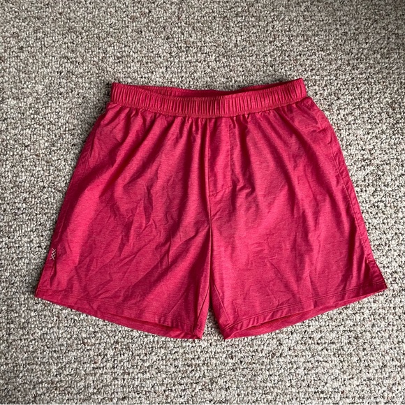 Rhone Red Men’s Shorts Size Medium - Picture 1 of 9